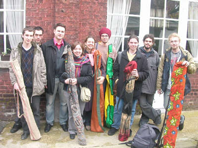 de gauche à droite : Antoine, Matthieu, Jean-Yves, Amélie, Violaine, Kevin, Pierre, Greg et Julien :)