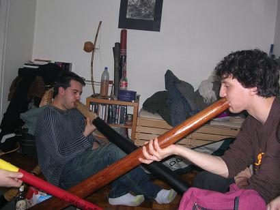 Tuio, avec le sandidg en chêne de Polux, et Polux.