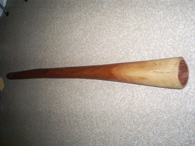 Didg acheté il y a quelques temps chez didgeridoo passion !! un très bon didg !