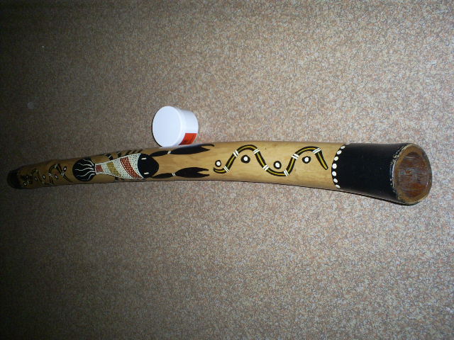 Mon second Didg acheté lui aussi en Australie lors de mon deuxième voyage ! je ne connais pas la note mais il est assez grave !